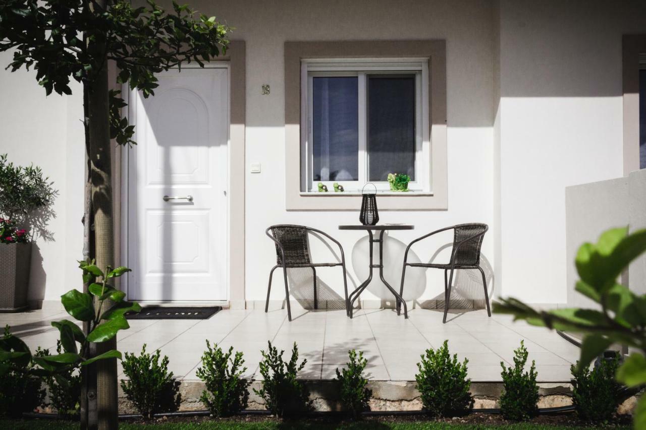 Вилла Milo Luxury House -Free Airport Pick Up-10Min Drive Markopoulo Mesogaias Экстерьер фото